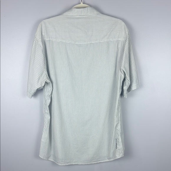 Billabong Gray Stripped Casual Button Down Shirt Short Sleeves Size Large - Picture 13 of 13
